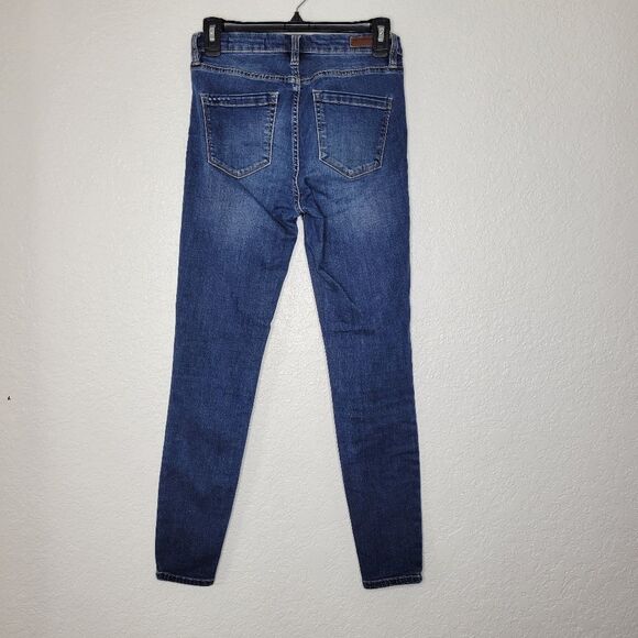 BlankNYC Size 26 Dark Wash The Great Jones High Rise Skinny Distressed Jeans - Picture 8 of 10